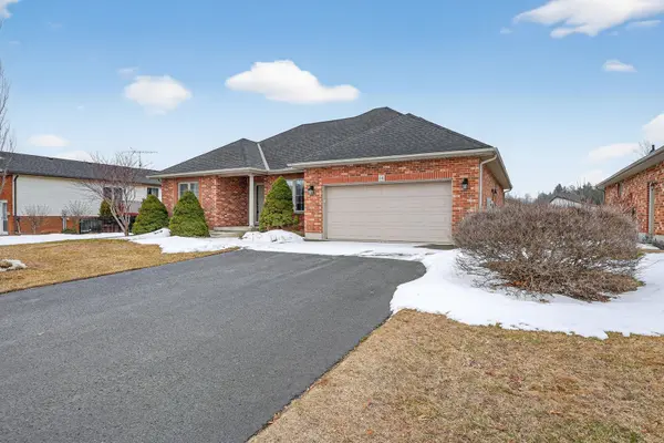 14 Yeager AVE, Norfolk, ON N3Y 5M6