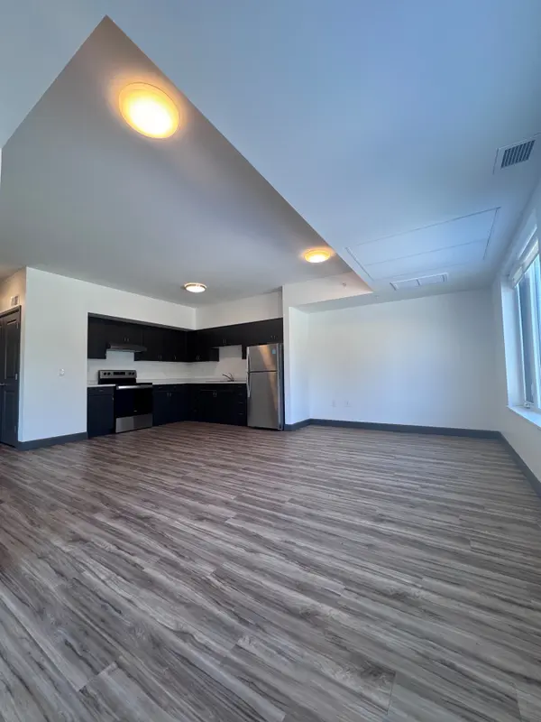 22645 ADELAIDE RD #310, Strathroy-caradoc, ON N0L 1W0