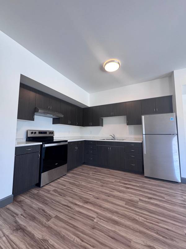 22645 ADELAIDE RD #310, Strathroy-caradoc, ON N0L 1W0