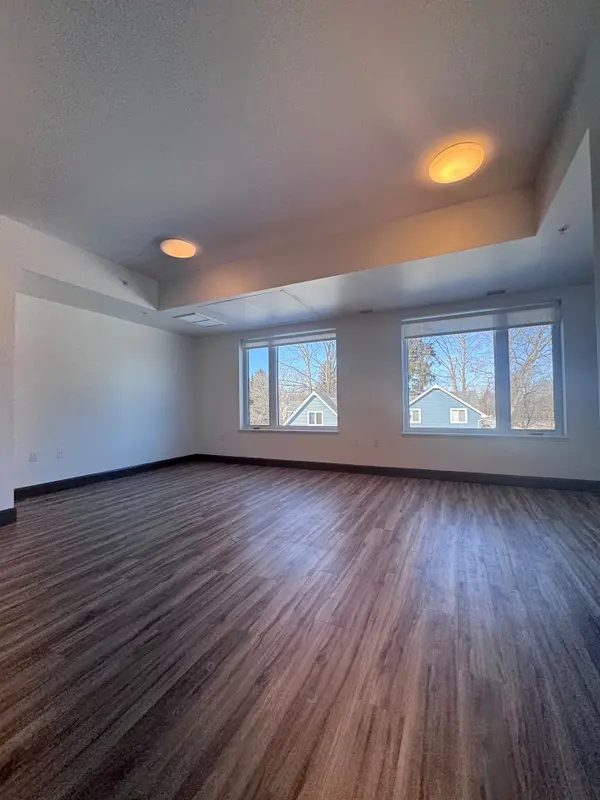 22645 ADELAIDE RD #310, Strathroy-caradoc, ON N0L 1W0