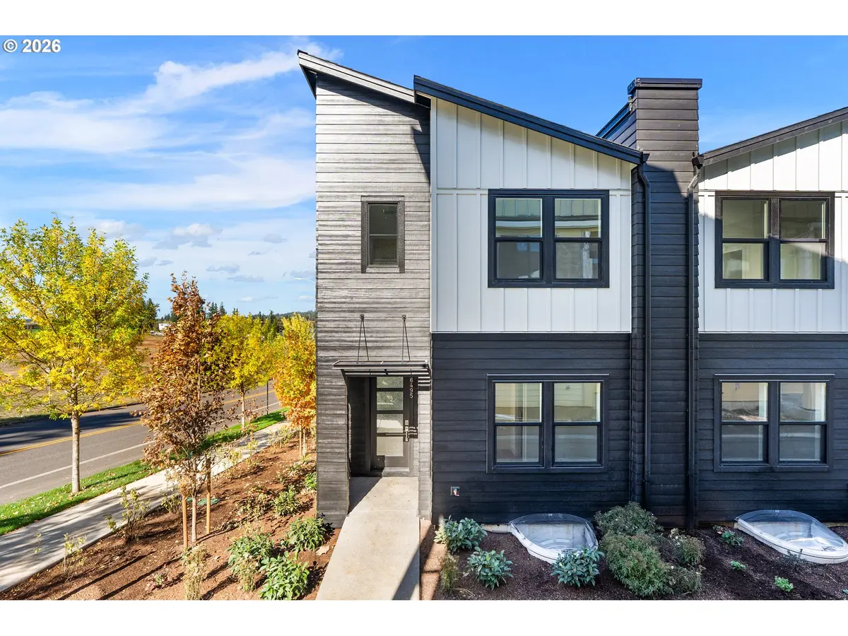 6495 NW Olympic LN #25, Camas, WA 98607