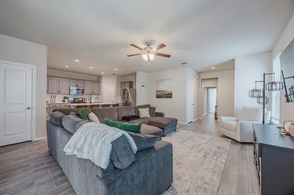 1652 Briar Hunt Drive, Forney, TX 75126