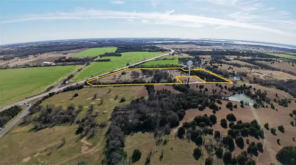 1774 S State Highway 78 Highway S, Farmersville, TX 75442