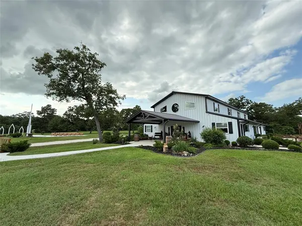 601 N Shipp Street, Madisonville, TX 77864