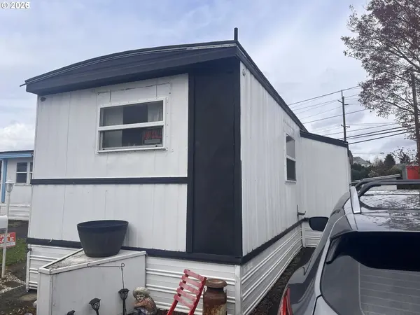 Portland, OR 97233,522 SE 199TH AVE