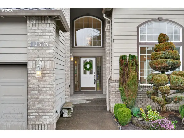 13539 SE SCOTT CREEK LN, Happy Valley, OR 97086