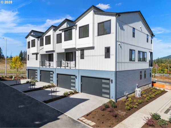 6511 NW Olympic LN #L61, Camas, WA 98607