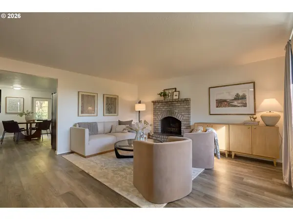 214 NE 158th AVE, Vancouver, WA 98684