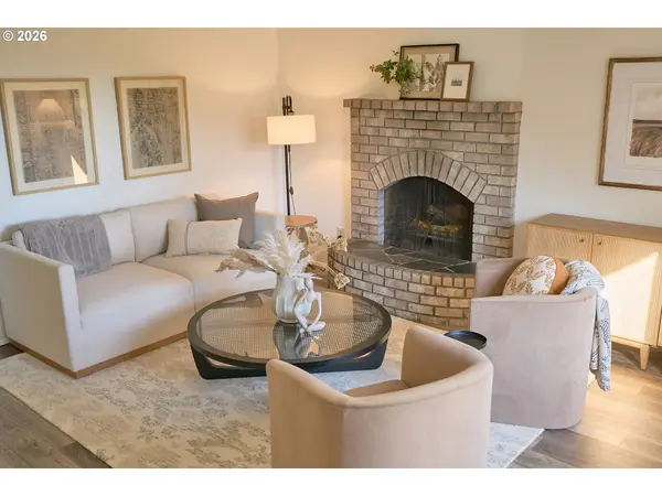 214 NE 158th AVE, Vancouver, WA 98684