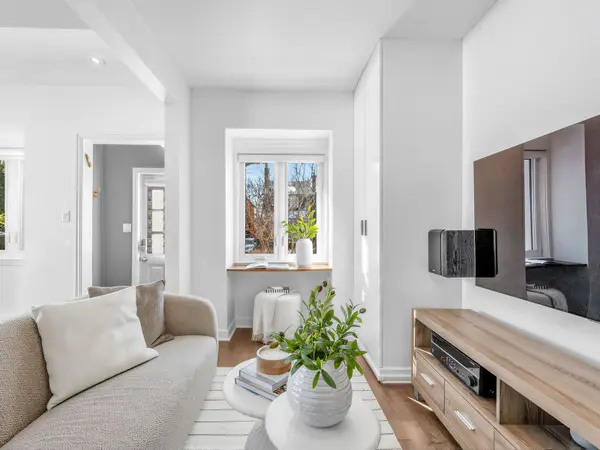 319 Wychwood AVE, Toronto C03, ON M6C 2T6