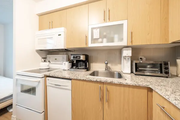 50 Town Centre CT #605, Toronto E09, ON M1P 0A9