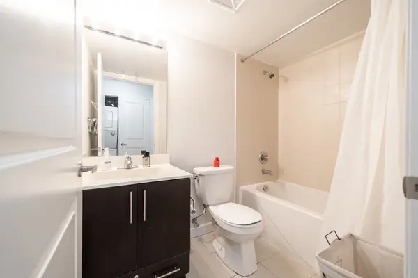 50 Town Centre CT #605, Toronto E09, ON M1P 0A9