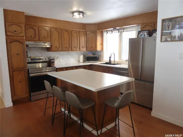 437 4th AVENUE E, St. Walburg, SK S0M 2T0