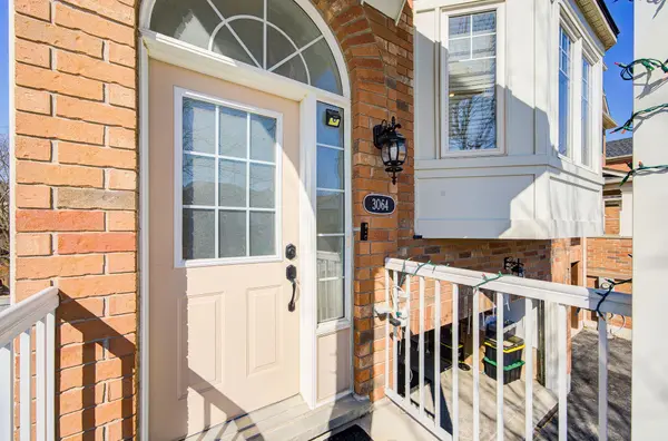 3064 Highbourne CRES, Oakville, ON L6M 5H1