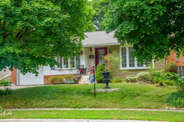 61 AMBLESIDE DR, Brampton, ON L6Y 1B7