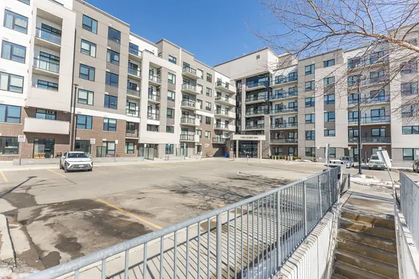 1105 Leger WAY #421, Milton, ON L9E 1K7