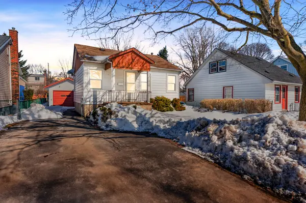 7 Dunkirk AVE, Kingston, ON K7K 2H3