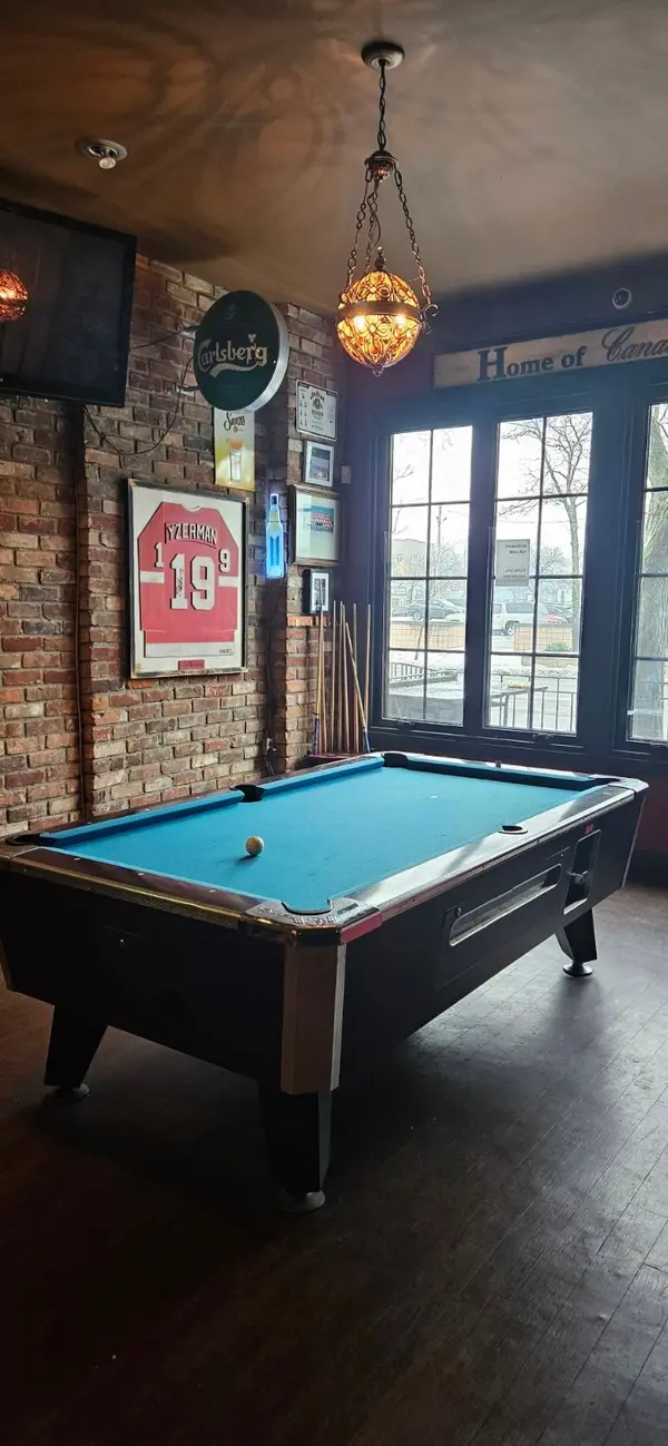 546 Ouellette AVE W, Windsor, ON N9A 1B7