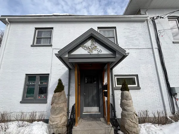 36 Sussex ST N, Kawartha Lakes, ON K9V 3N7