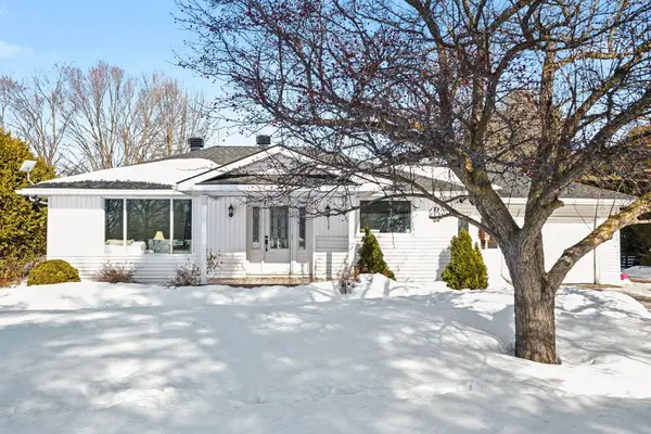 528 Keatley RD, Carp - Dunrobin - Huntley - Fitzroy And Area, ON K7S 3G7