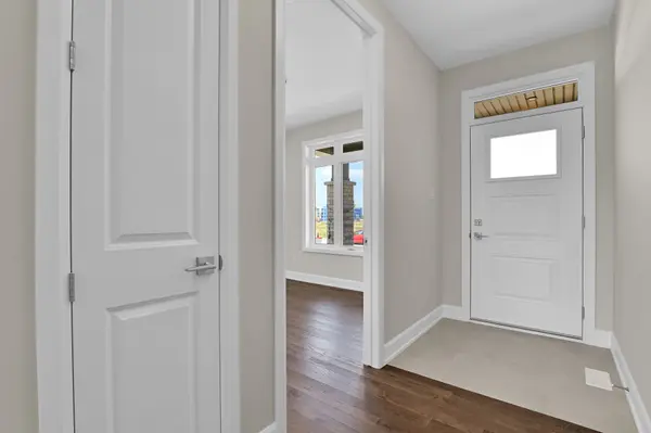 1185 Potter DR, Brockville, ON K6V 0G8