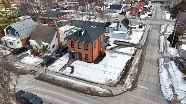 83 Cedar ST, Belleville, ON K8P 3M3