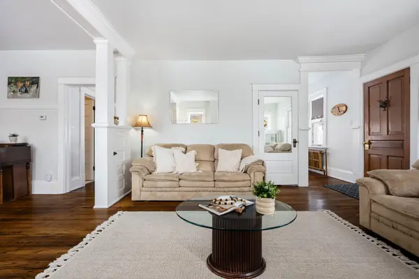 314 Main ST E, Shelburne, ON L9V 2Y9