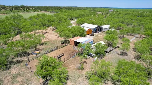 15905 C. R.  211, Brookesmith, TX 76827