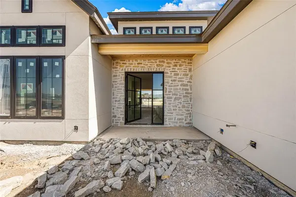 38 Pinehurst Drive, Woodway, TX 76712