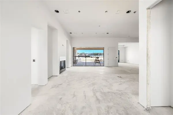 38 Pinehurst Drive, Woodway, TX 76712