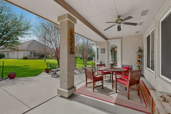 11005 La Jolla Way, Denton, TX 76207