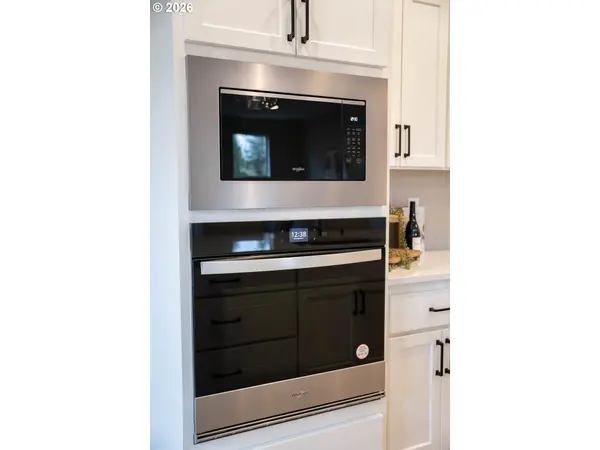 La Center, WA 98629,135 E AIREDALE AVE