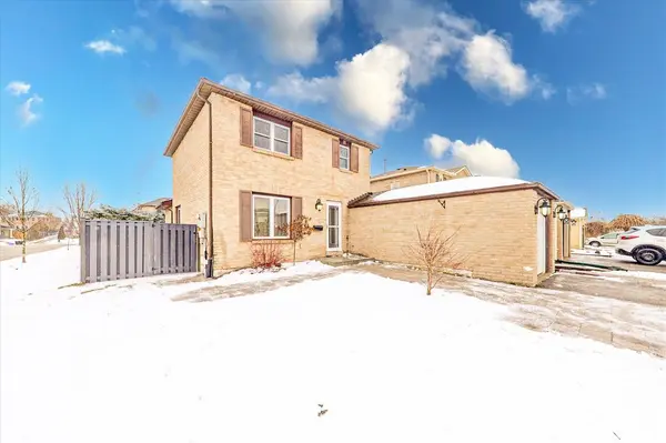 635 BECKWORTH SQ #BSMT, Pickering, ON L1V 3X3