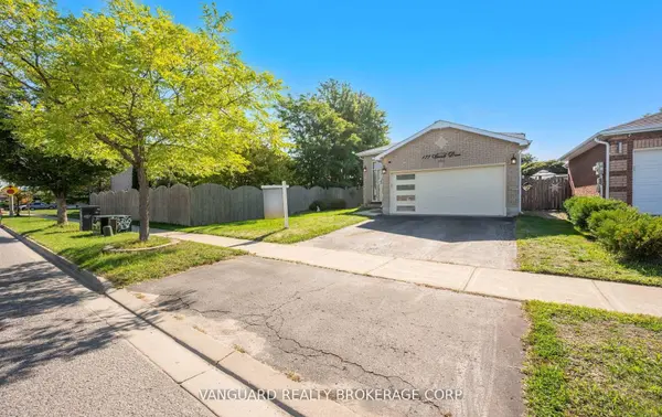 177 Sproule DR, Barrie, ON L4N 0P8