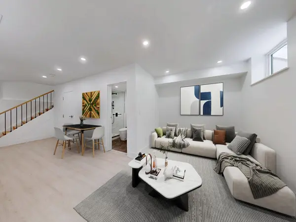 134 Victory DR #Garden, Toronto W05, ON M3M 2J8