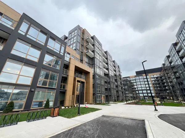 2333 Khalsa Gate #211, Oakville, ON L6M 4J2