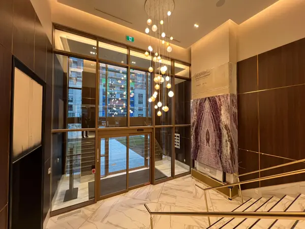 2333 Khalsa Gate #211, Oakville, ON L6M 4J2