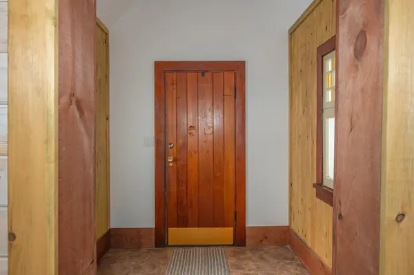 4 Dickson ST, Kawartha Lakes, ON K0M 2A0