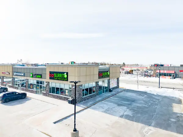 304 Colonnade DR #100, North Grenville, ON K0G 1J0