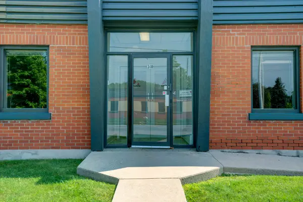 340 Saskatoon ST, London East, ON N5W 4R3