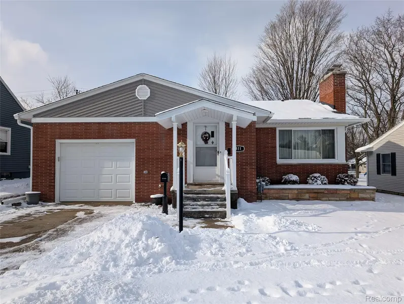 411 Cleveland ST, Bad Axe, MI 48413