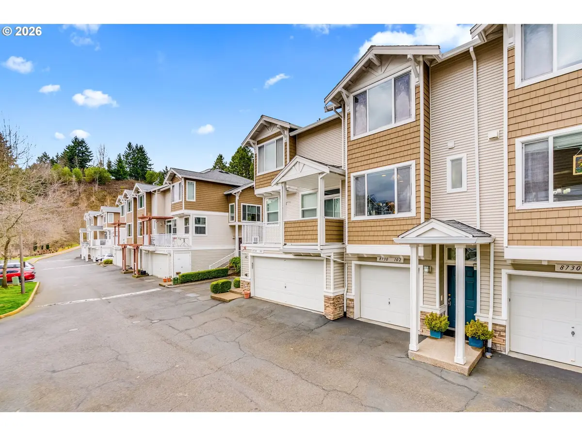 8730 SW 147TH TER #102, Beaverton, OR 97007