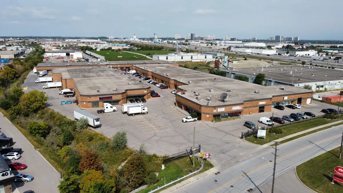 56 Bramsteele RD #2A, Brampton, ON L6W 3M7