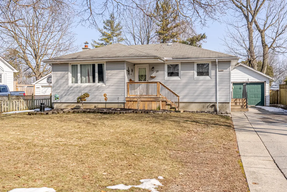 29 York ST, Aylmer, ON N5H 2G8