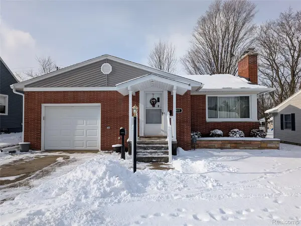 411 Cleveland ST, Bad Axe, MI 48413