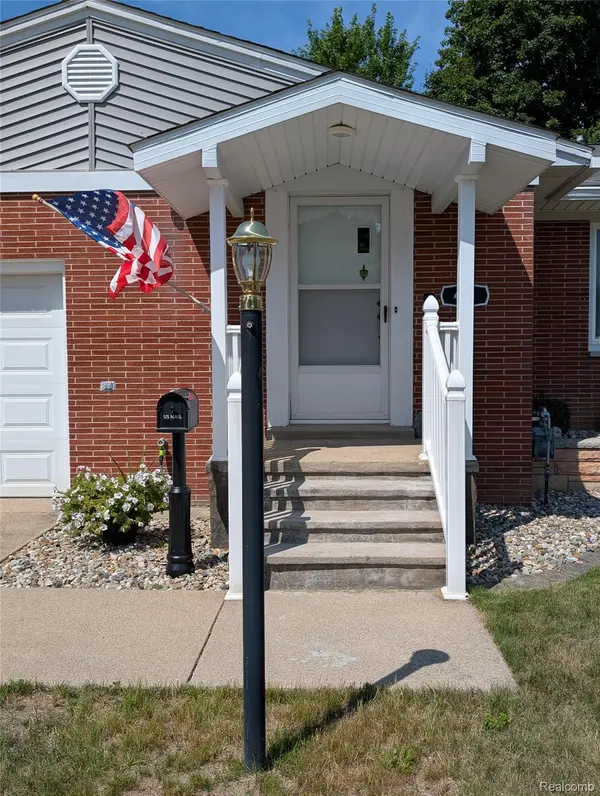 411 Cleveland ST, Bad Axe, MI 48413