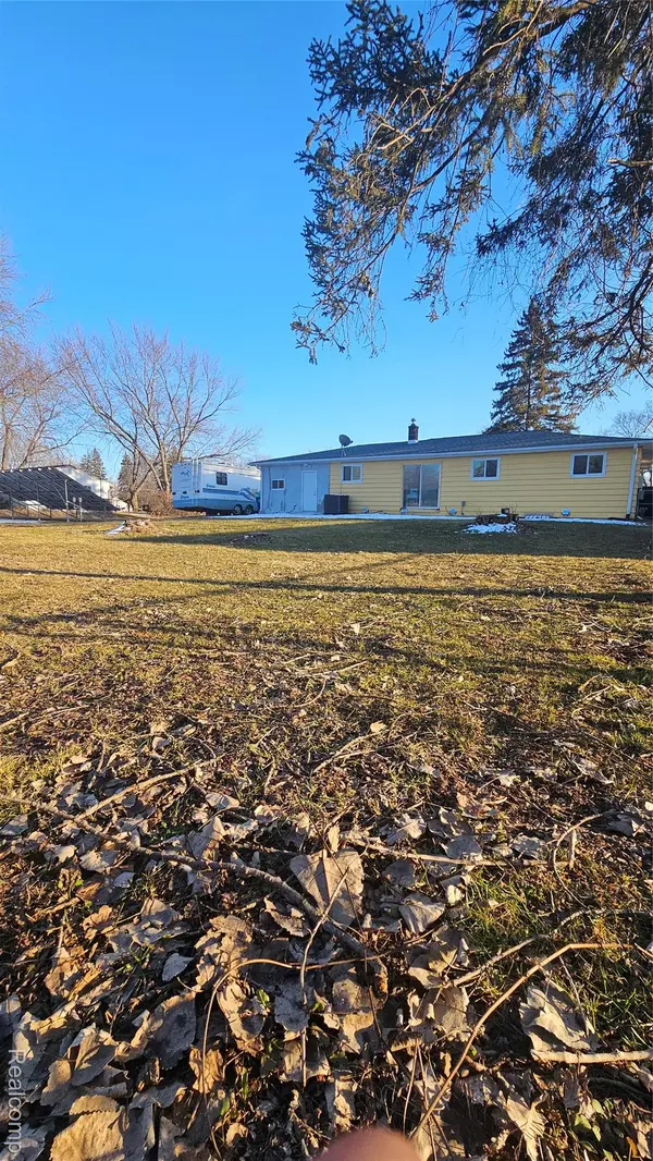 2315 Kansas AVE, Bridgeport Charter Township, MI 48601