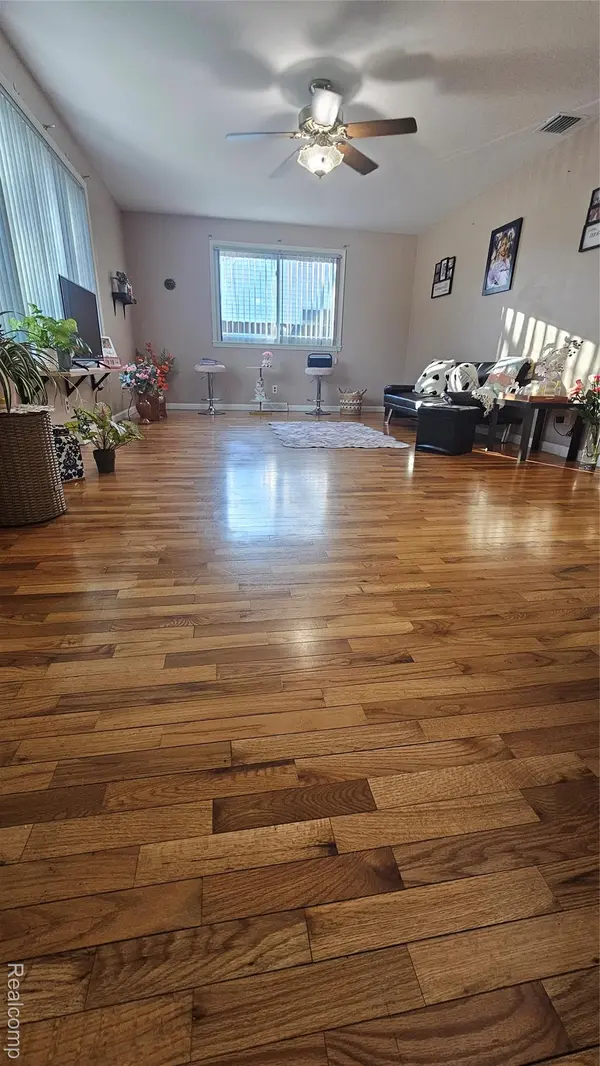 2315 Kansas AVE, Bridgeport Charter Township, MI 48601