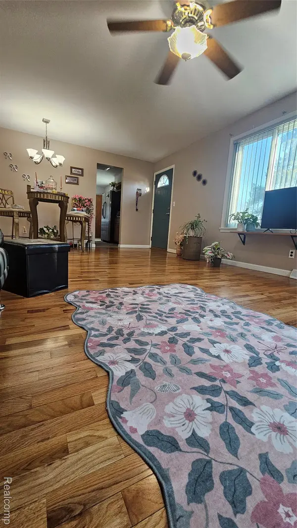 2315 Kansas AVE, Bridgeport Charter Township, MI 48601