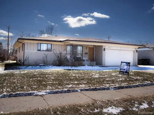 3650 Veronica DR, Sterling Heights, MI 48310